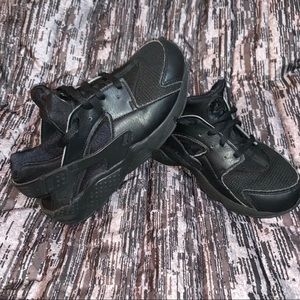 Youth Nike Huarache